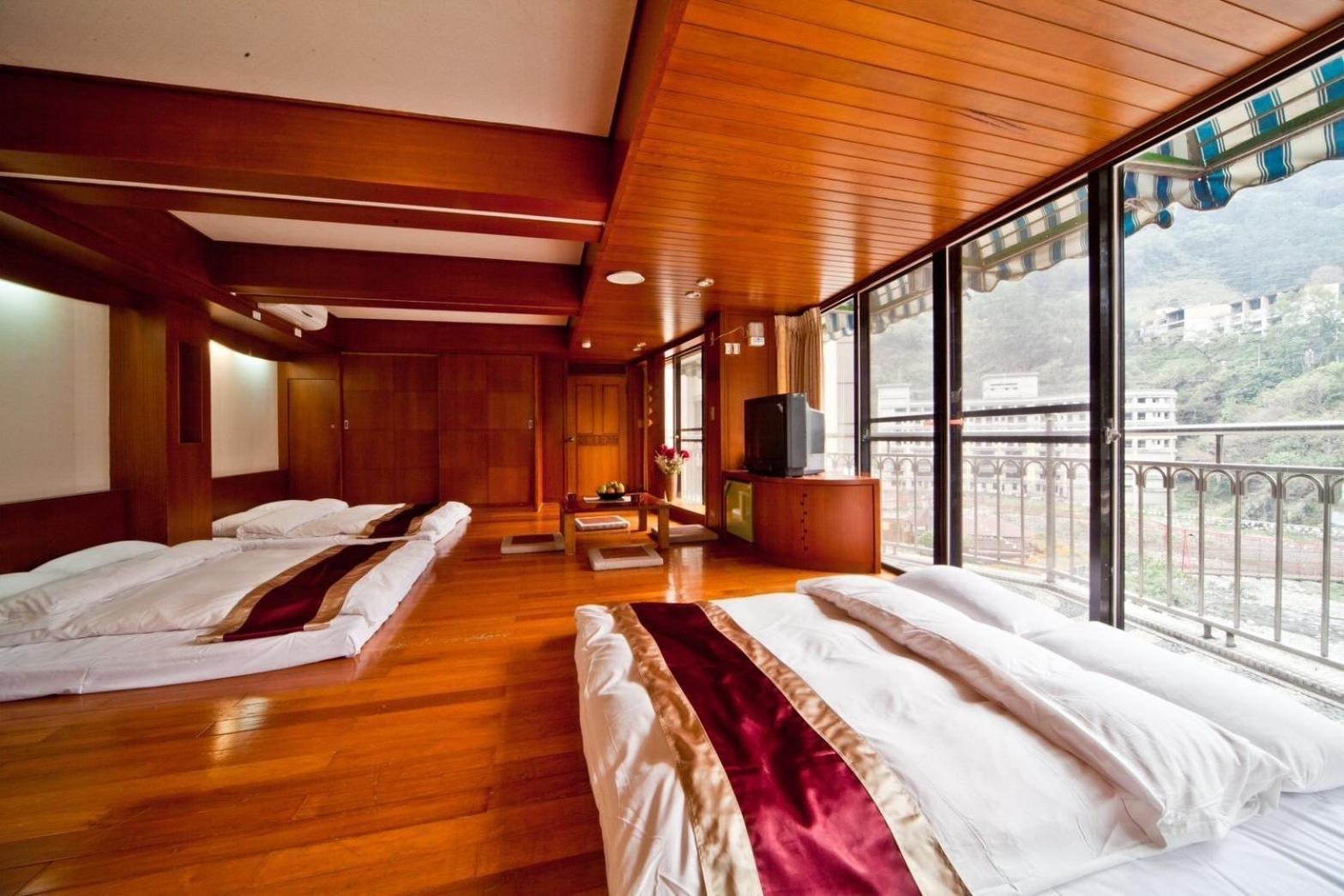 Utopia Holiday Hotel Hòa Bình Ngoại thất bức ảnh